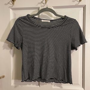 Black and white crop shirt